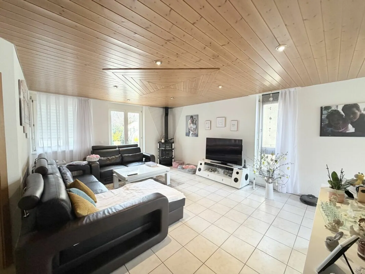 La tua nuova casa: casa bifamiliare di 6,5 stanze con giardino d'inverno - Foto 2 di 13