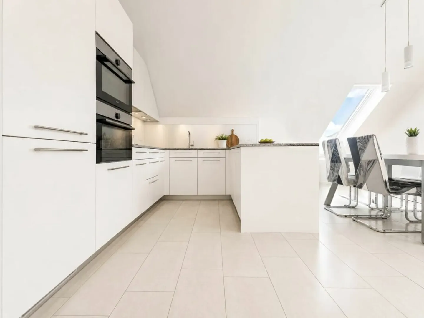 Appartamento moderno 4.5 stanze - Foto 3 di 10