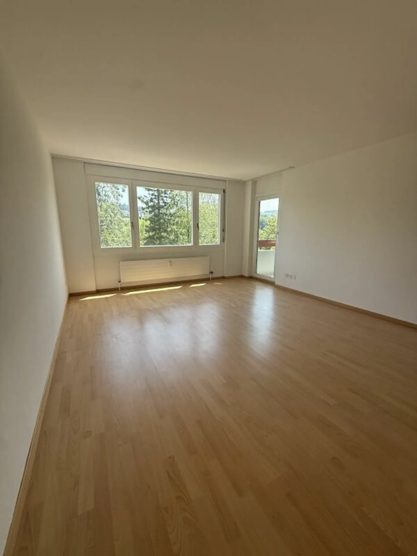 2.5-room apartment with attractive layout - Photo 1 of 10