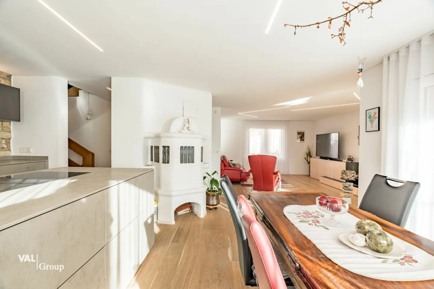 Grosszügiges Einfamilienhaus in Lalden - Foto 5 von 13