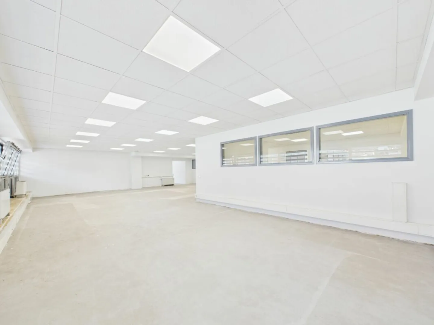 Il luogo perfetto per il tuo nuovo ufficio! - Foto 2 von 7