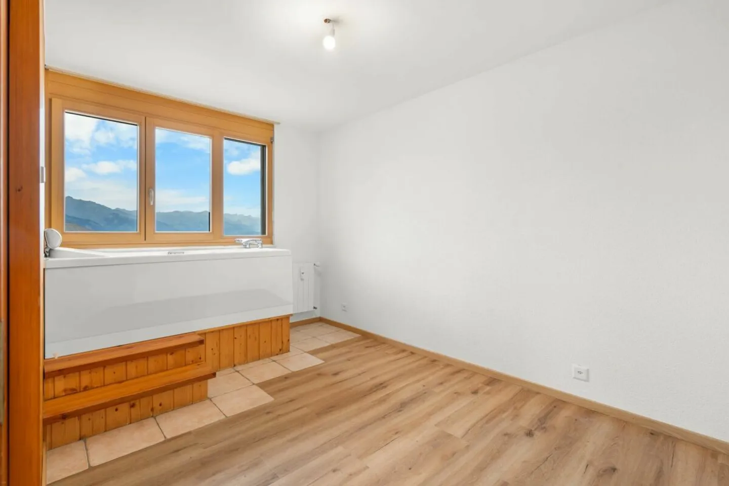 3.5-room apartment with parking space - Photo 5 of 13