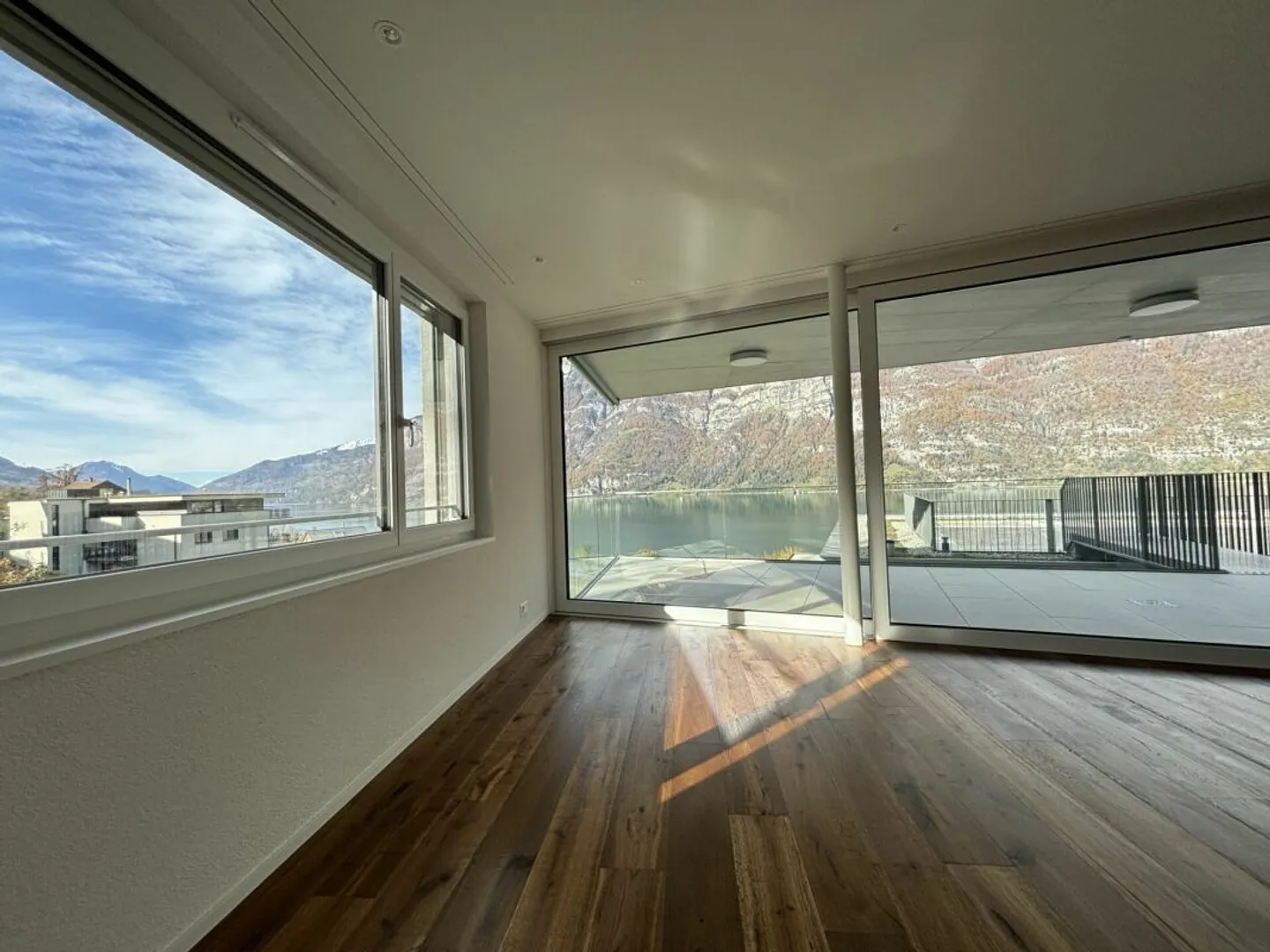 Exklusive Terrassenwohnung mit Seeblick - Foto 11 von 13