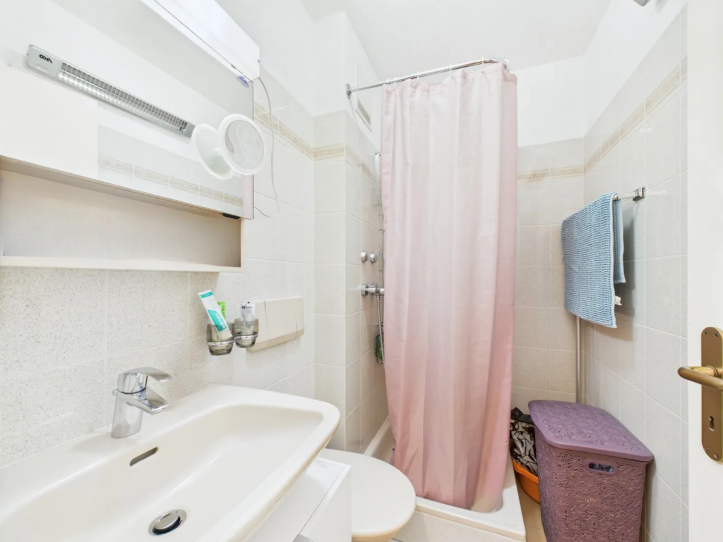 Nuovo prezzo - luminoso 4.5 locali - Photo 9 sur 12