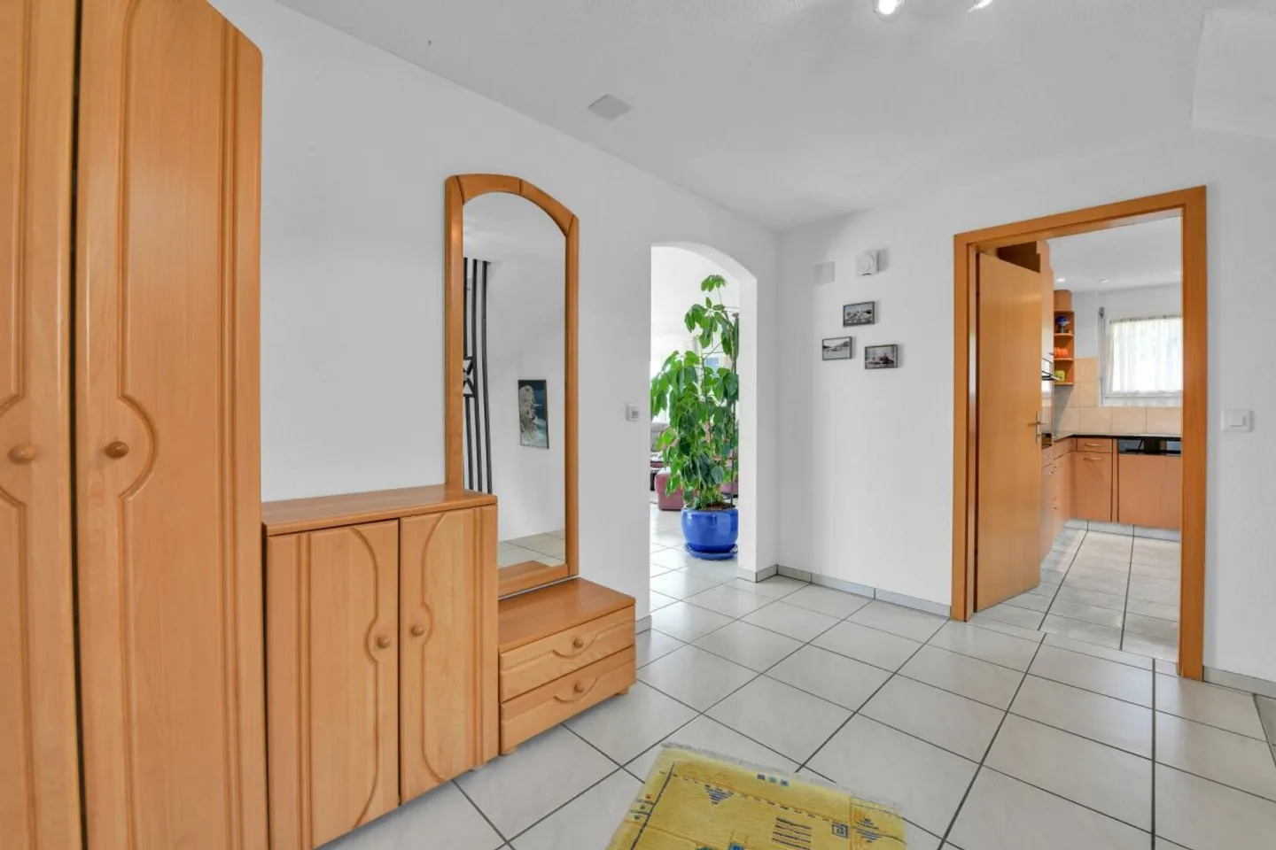 Charmantes Familienhaus in der Natur - Foto 9 von 13