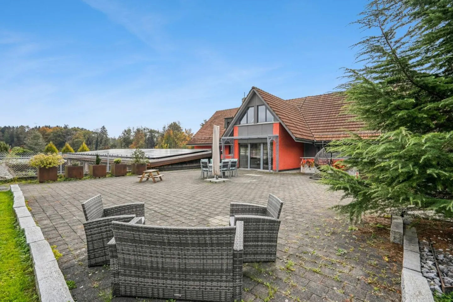 Installation équestre de rêve avec différentes surfaces de mouvement et beaucoup de pâturages à Dotnacht - Photo 12 sur 13