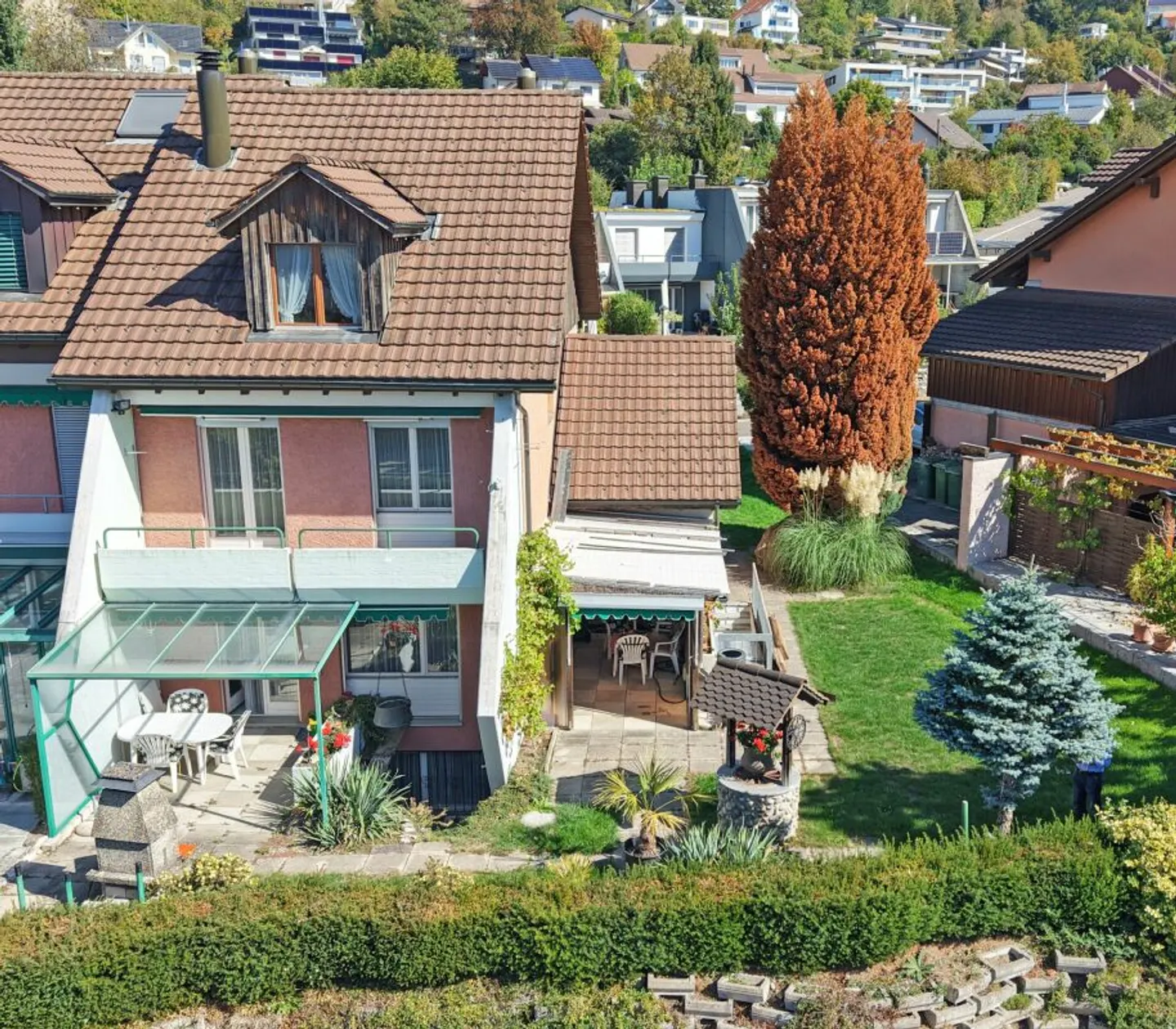 Solides Familienheim mit Garten - Foto 13 von 13