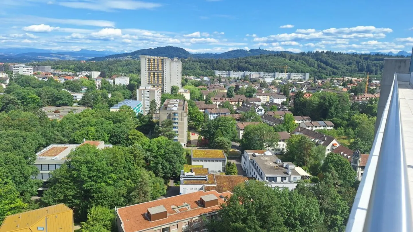 Urbaner Weitblick über Bern stilvoll wohnen im 19. Stock - Photo 11 sur 11