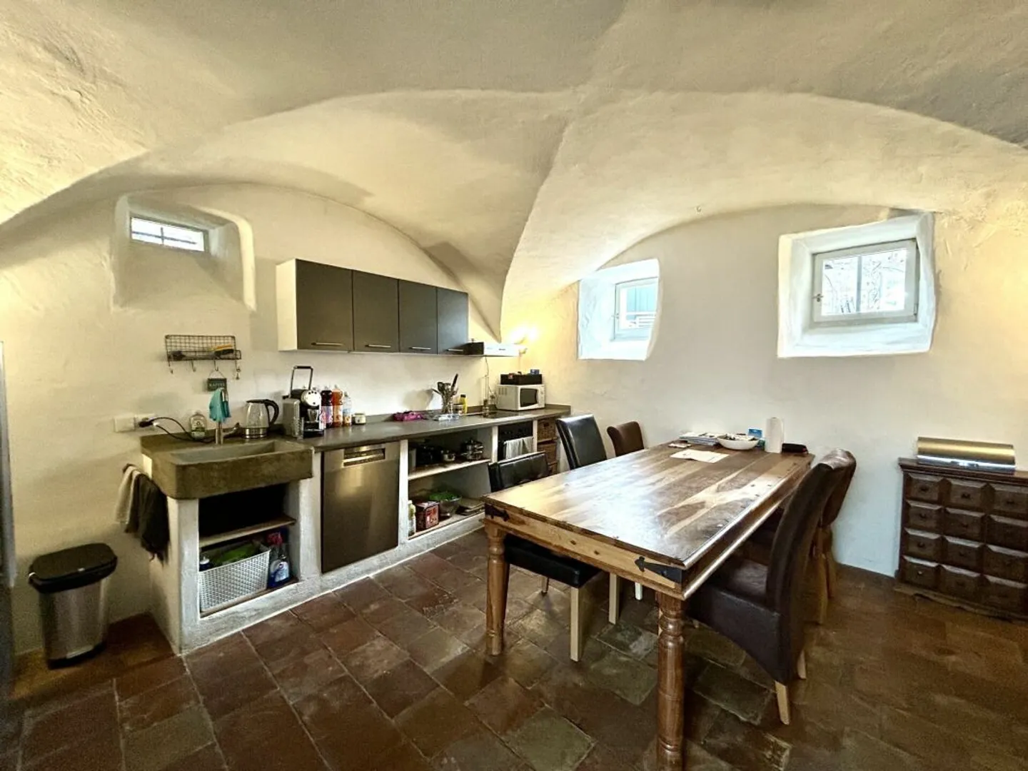 Maison individuelle exclusive, entièrement rénovée, avec un caractère unique ! - Photo 6 sur 13