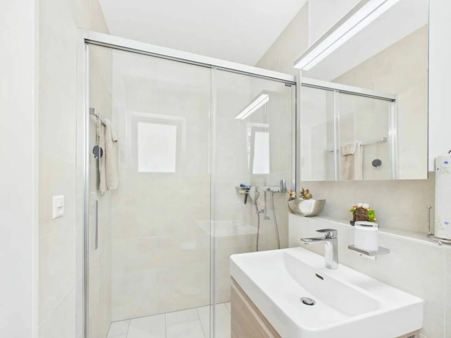 Modern Single-Family Home in a Good Location - Photo 9 of 11