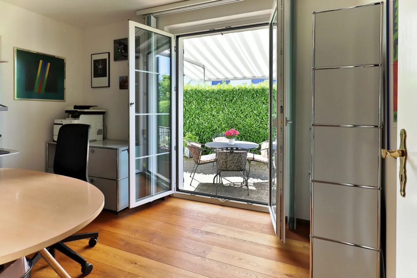 Charming Country House with Garden - Photo 8 of 13