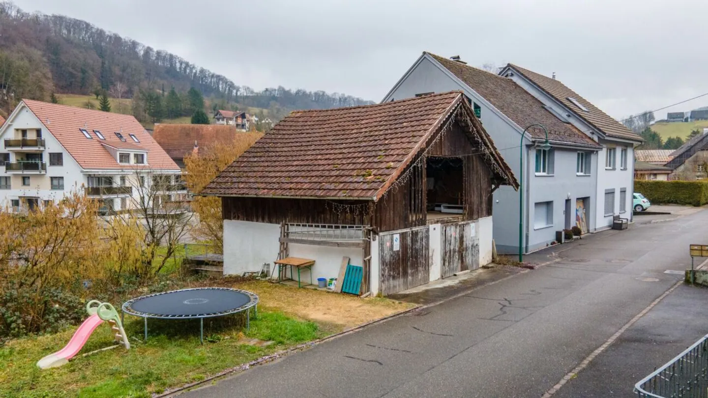 A House for Makers - Space, Potential, and Your Own Magazine - Photo 12 of 12