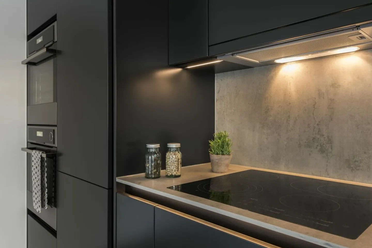 Appartement moderne et élégant dans un immeuble bien entretenu ! - Photo 1 sur 9
