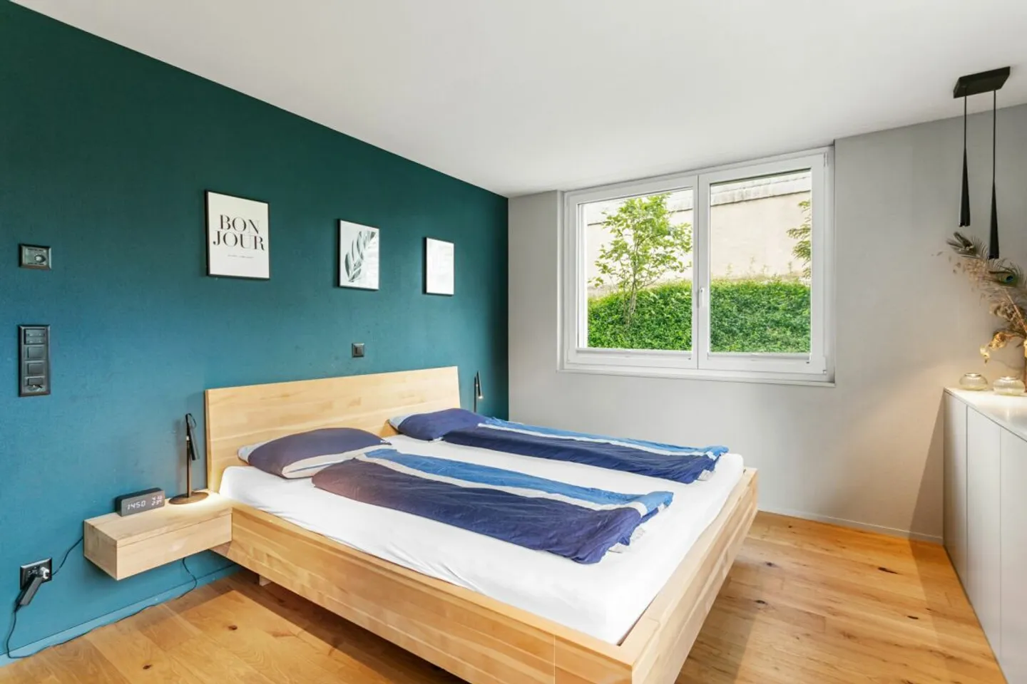 Exclusive Living Harmony in 5.5 Rooms - Style and Comfort Combined - Photo 10 of 13