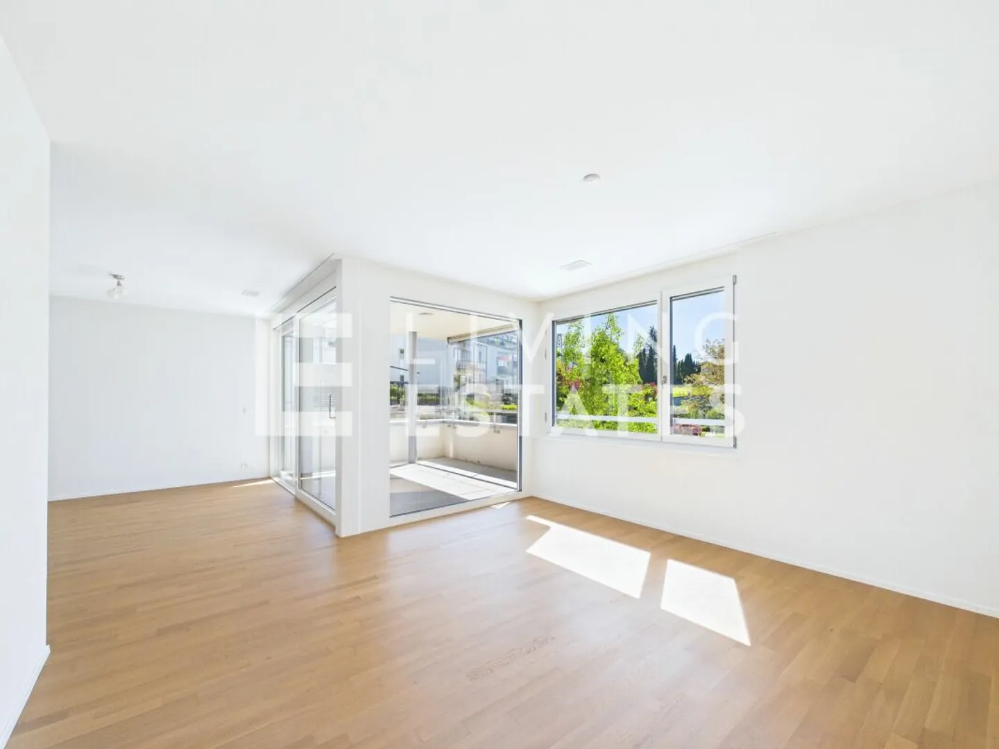 NEUWERTIG - STILVOLL - EINZUGSBEREIT - Photo 5 sur 13