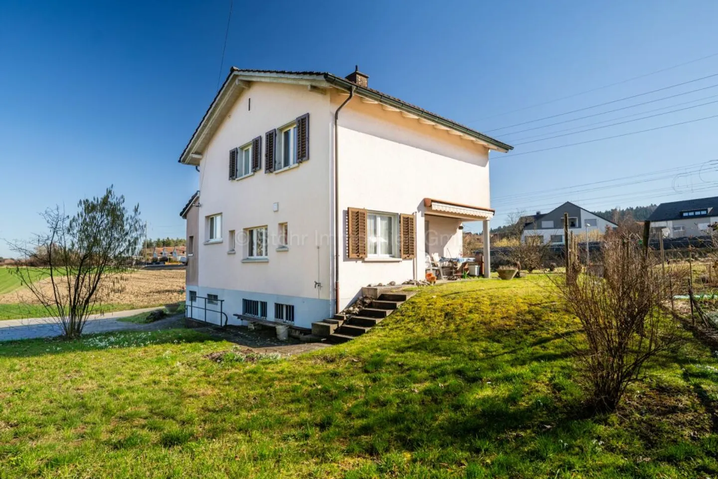 700 m2 de terrain à bâtir avec maison individuelle existante à Attikon - Photo 5 sur 13