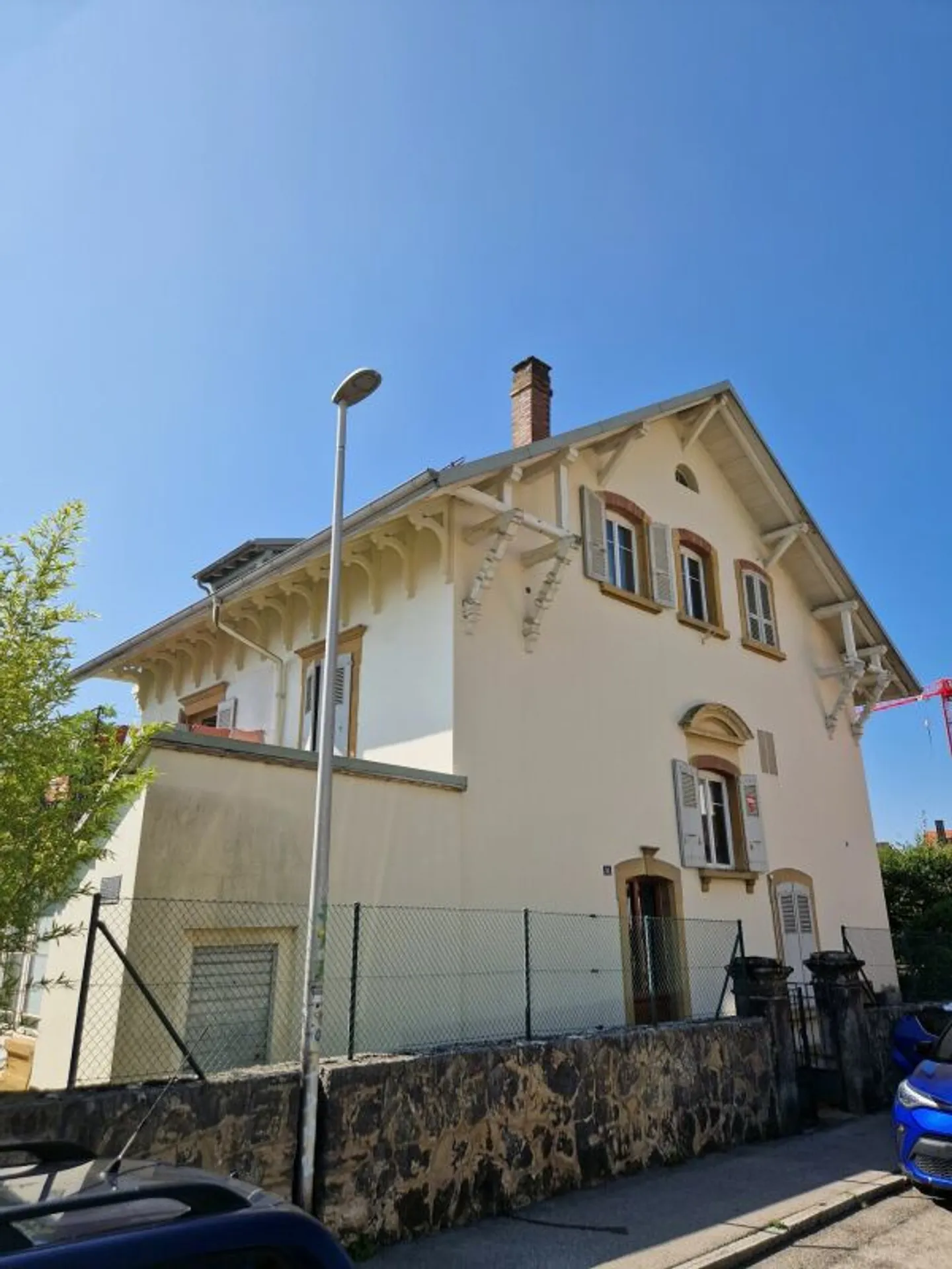 Appartamento di 3 stanze, terrazza con vista sul lago e sulle Alpi - Foto 12 di 13