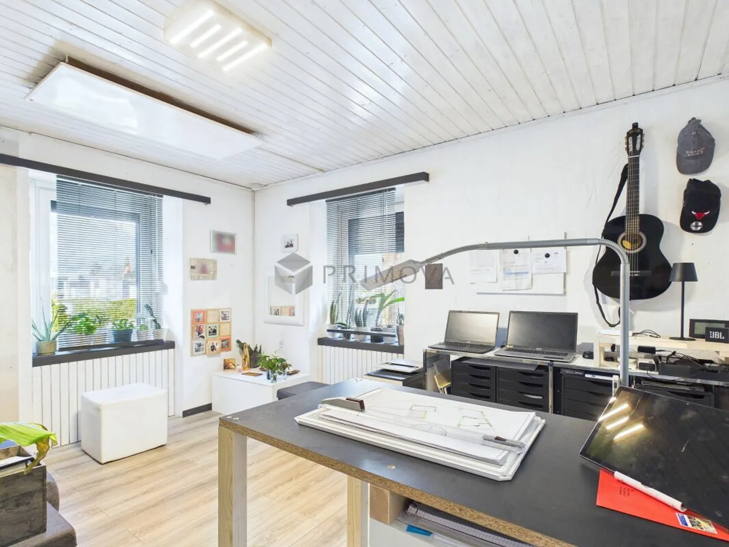 Charming Multi-Family Home - Photo 8 of 13