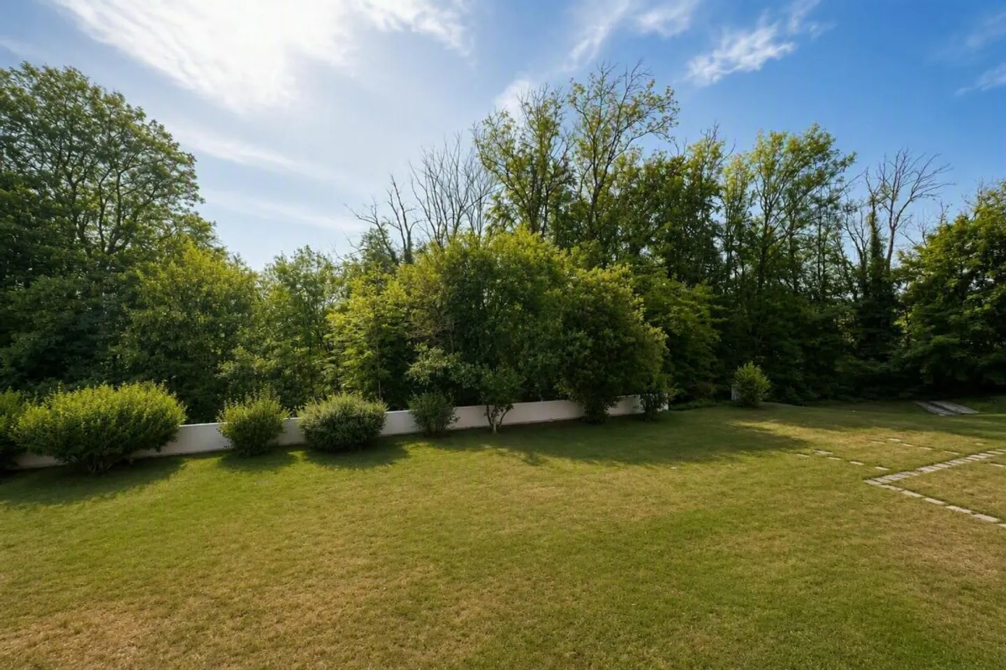 Appartement lumineux de 4,5 pièces dans un emplacement calme et central - Photo 9 sur 9