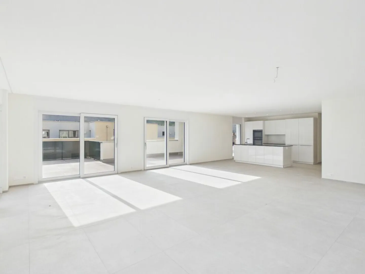 Einmalige Attika-Kaufgelegenheit - 197 m² Panoramaterrasse &amp; 2 TG-Plätze inklusive - Foto 12 di 13