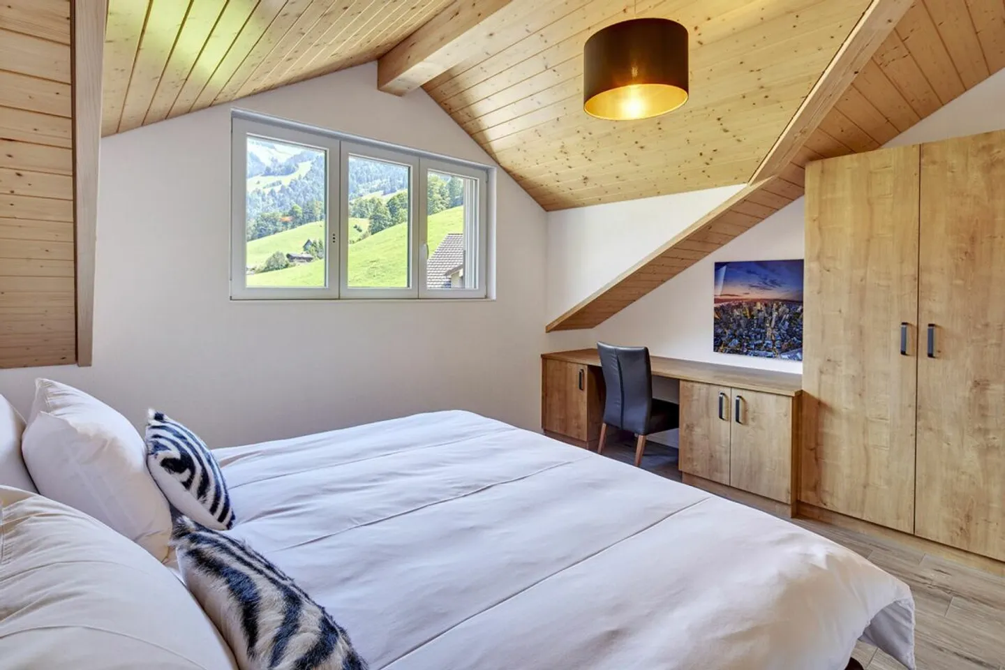 Melchtal - Penthouse in the Heart of the Swiss Mountains - Photo 3 of 13