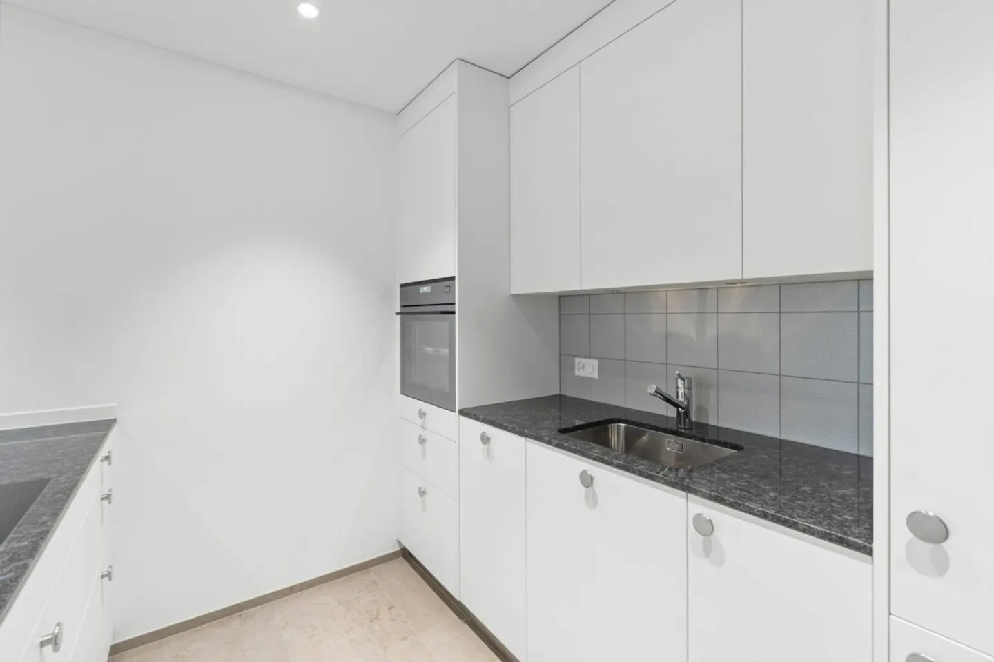 Cozy 3.5 Room Apartment in the Heart of Lichtensteig - Photo 4 of 11