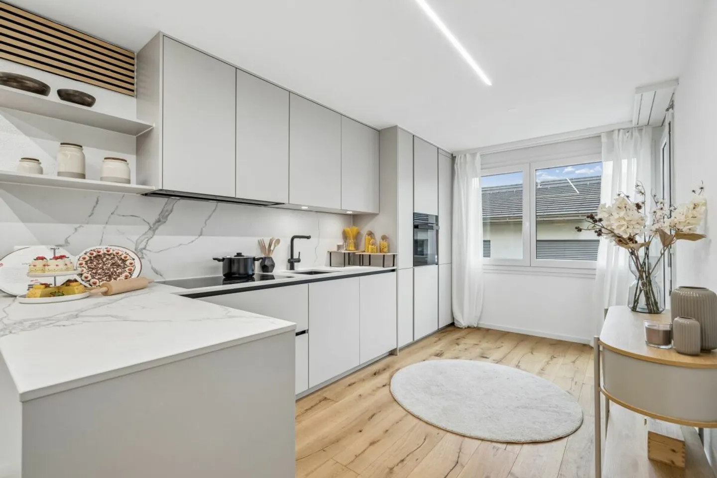 Total renovation, lake view, tax paradise - exclusive living in Feusisberg - Photo 8 of 9