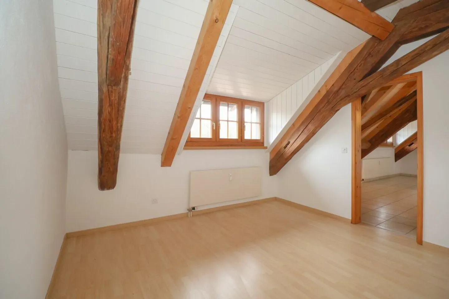 Dreamlike, renovated 5½ room maisonette apartment for sale in the historic "Schlössli" of Koblenz - Photo 11 of 13