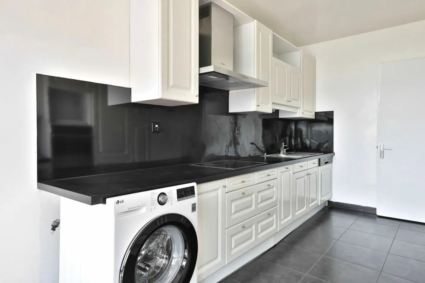 Außergewöhnliche Eckwohnung mit Panoramablick auf den See und den Mont-Blanc - Foto 6 von 13