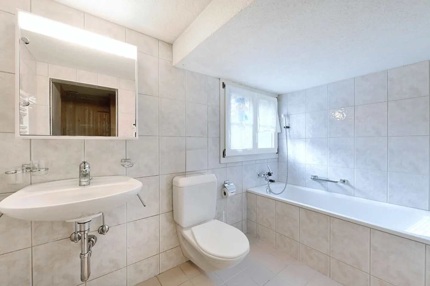 4-room two-family country house with development potential - Photo 7 of 9