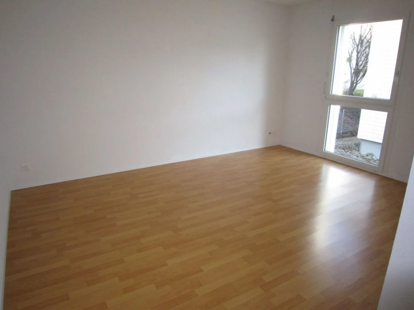 In the heart of Wolfhausen - Photo 6 of 12