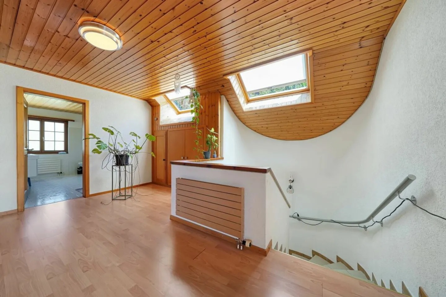 Casa unifamiliare indipendente con giardino in una posizione fantastica - Foto 8 di 13