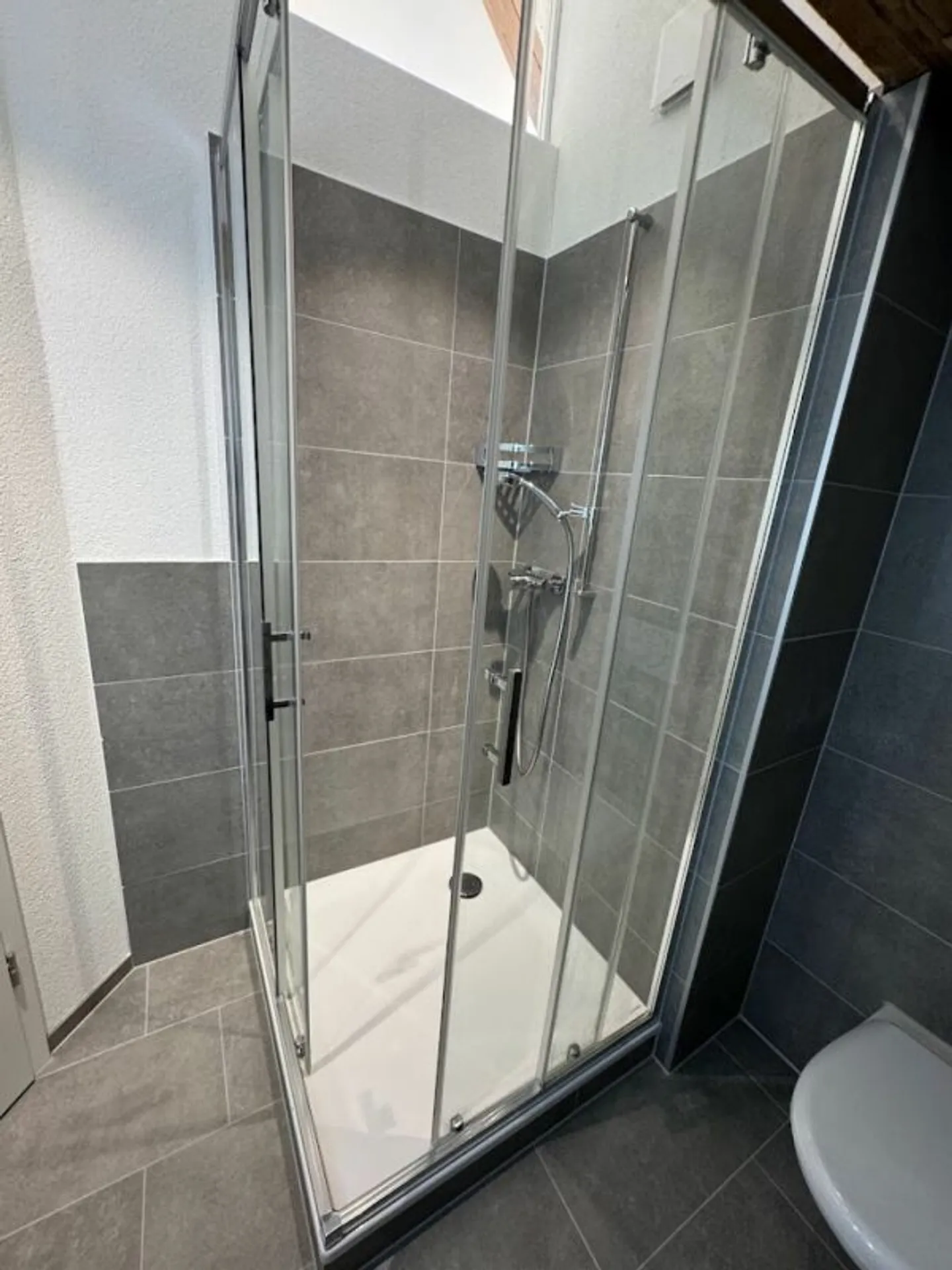 Charmante Dachwohnung - Foto 12 von 13
