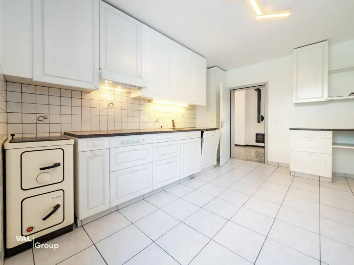 Charmante renovierte Wohnung - Foto 3 von 13