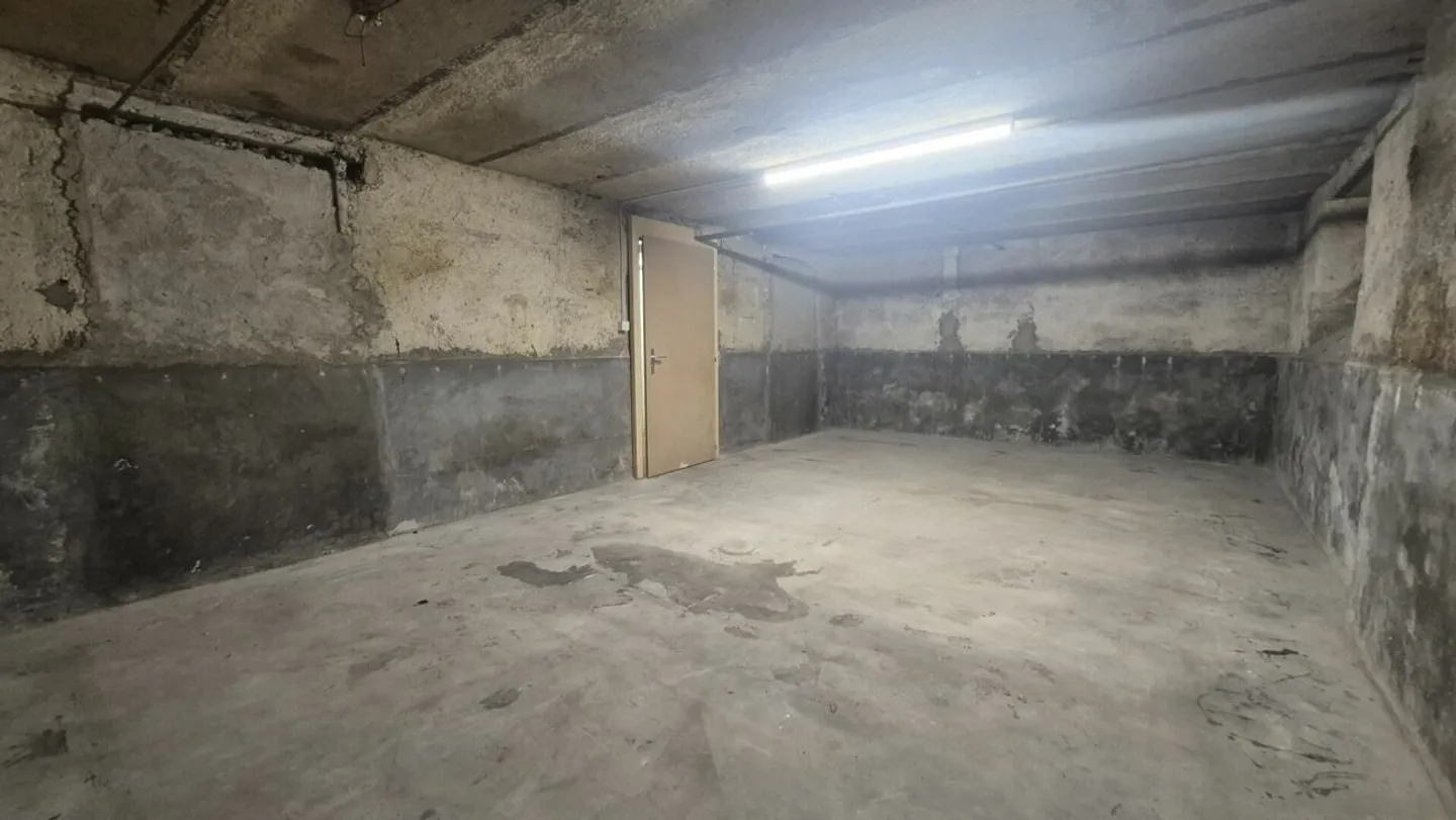 Local de stockage au sous-sol - Le Locle - Photo 2 sur 5