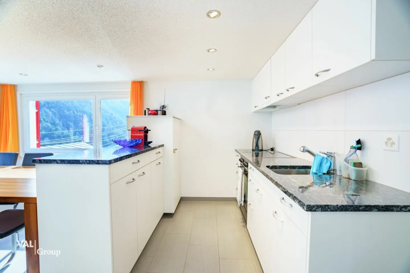 Comprehensively renovated apartment with spectacular views and historic flair - Photo 2 of 13