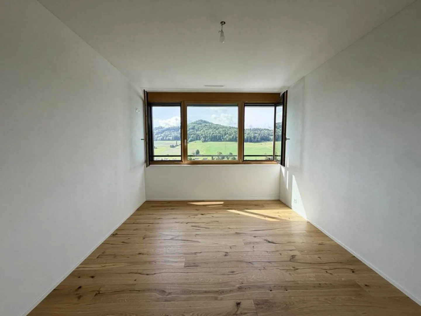 Exklusives Terrassenhaus mit Ausblick - Foto 11 von 12
