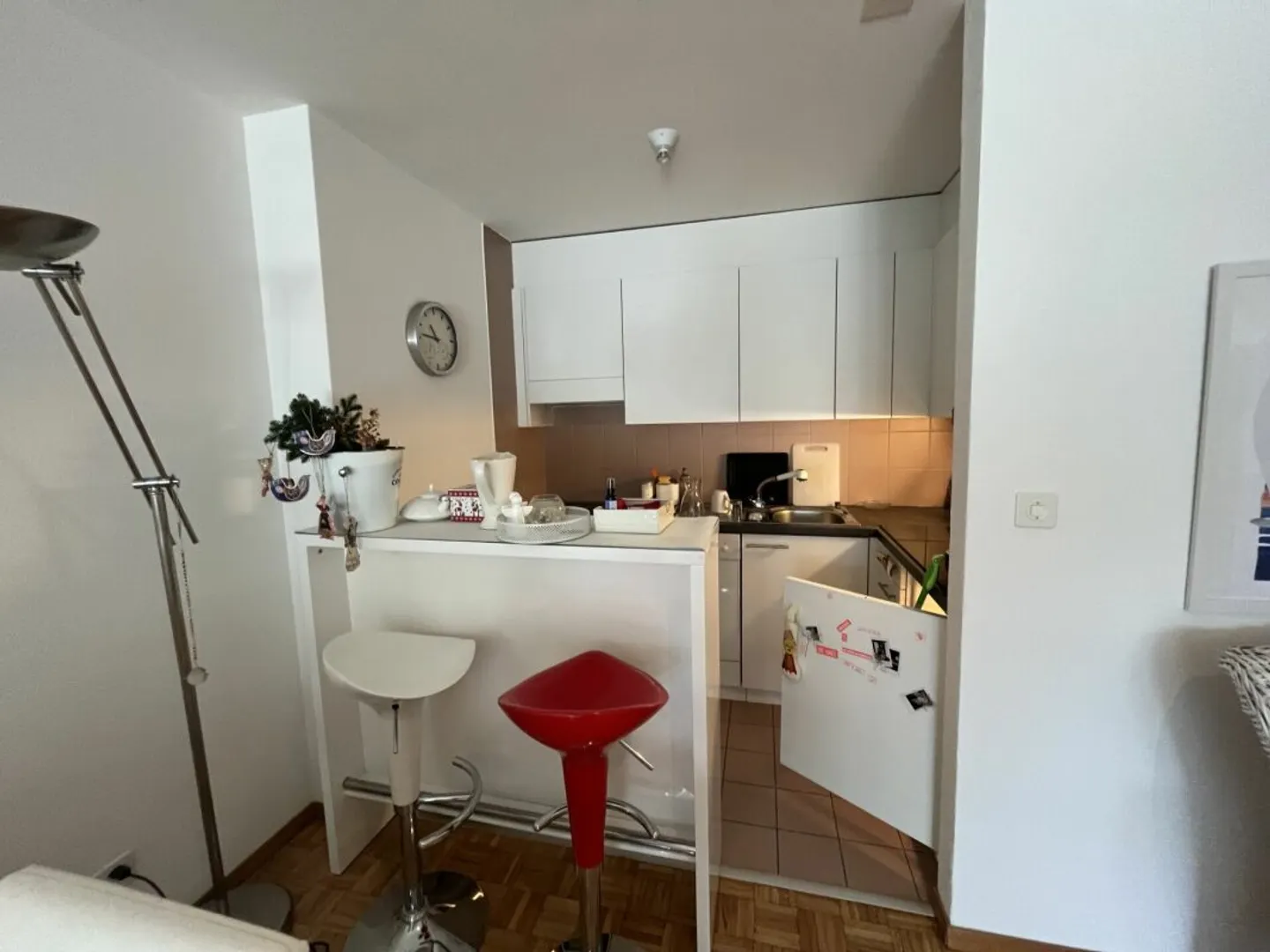 Appartement lumineux 2.5 pièces - Photo 3 sur 10