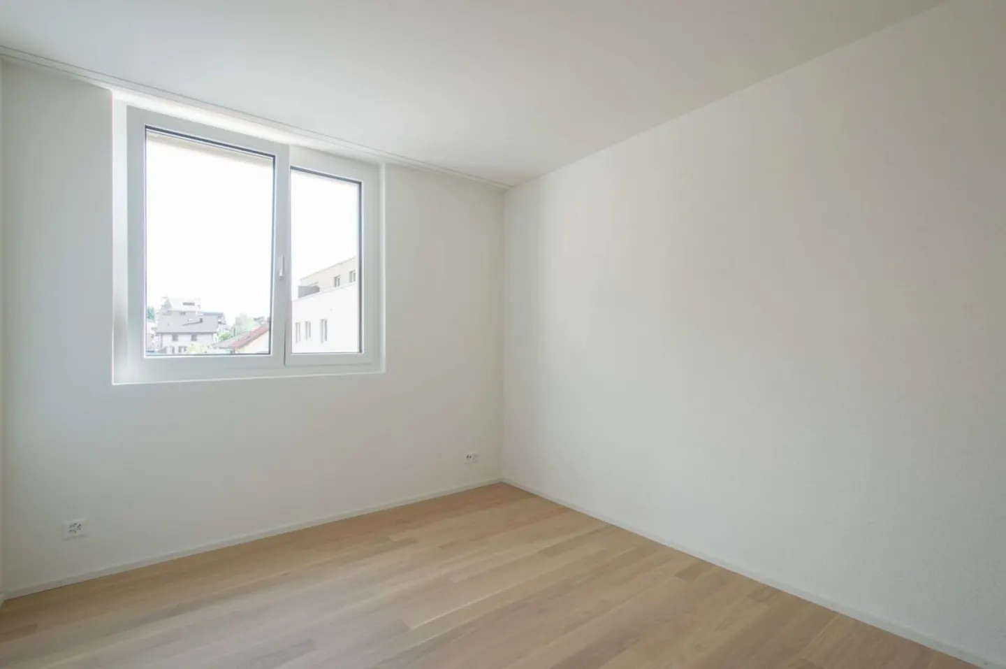 Geräumige Wohnung mit Balkon - Foto 8 von 12