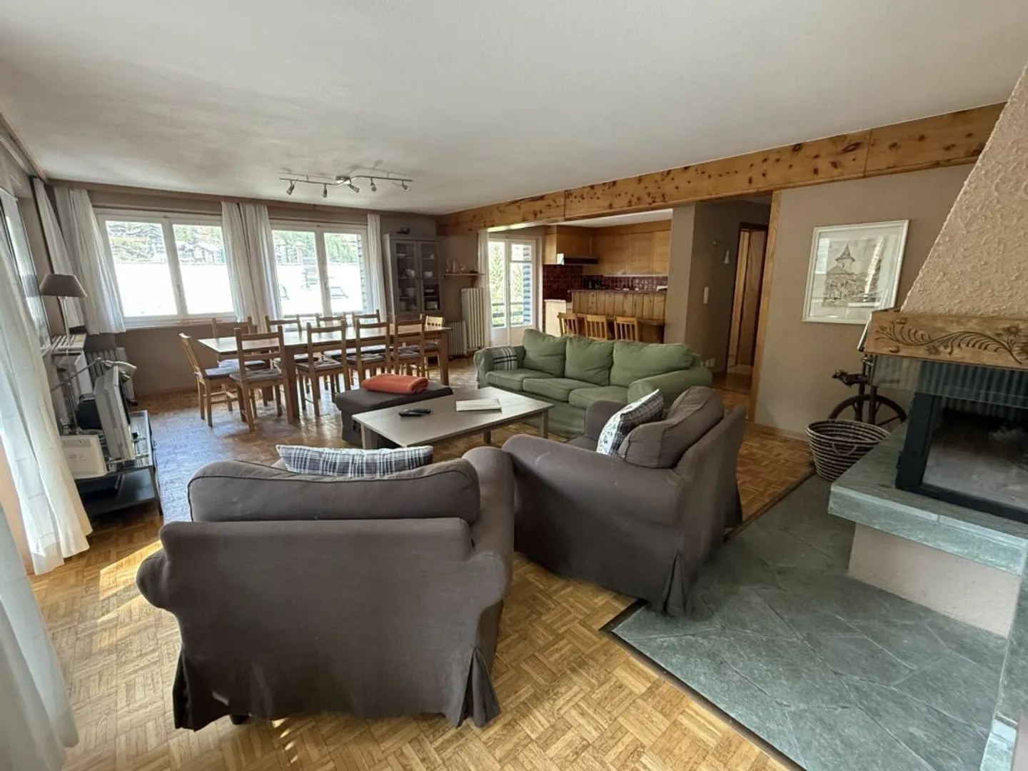 Opportunité de rêve : Duplex de 6,5 pièces sur 200 m² avec vue sur le Cervin ! - Photo 8 sur 13