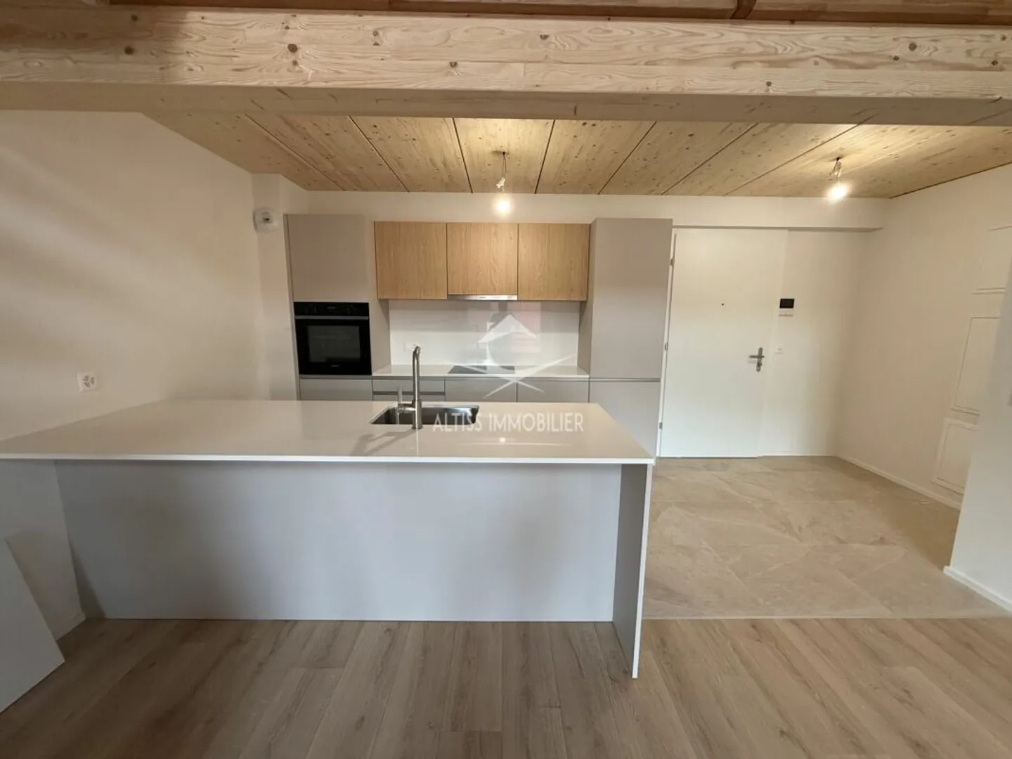 Attique neuf avec mezzanine - Photo 6 sur 13