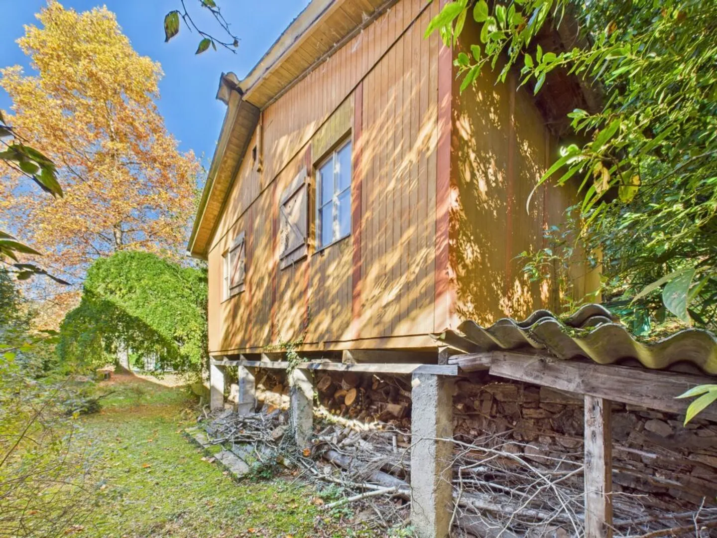 Single Family Home with Garden - Photo 10 of 13