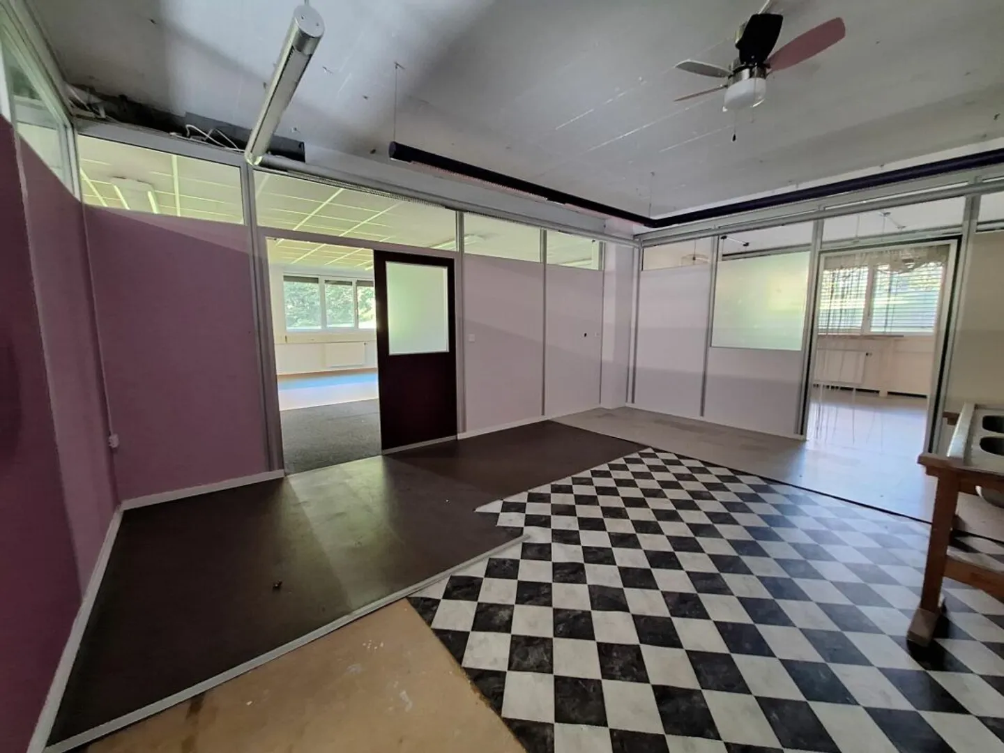 Surface artisanale aux Boveresses 42 - Foto 1 di 7