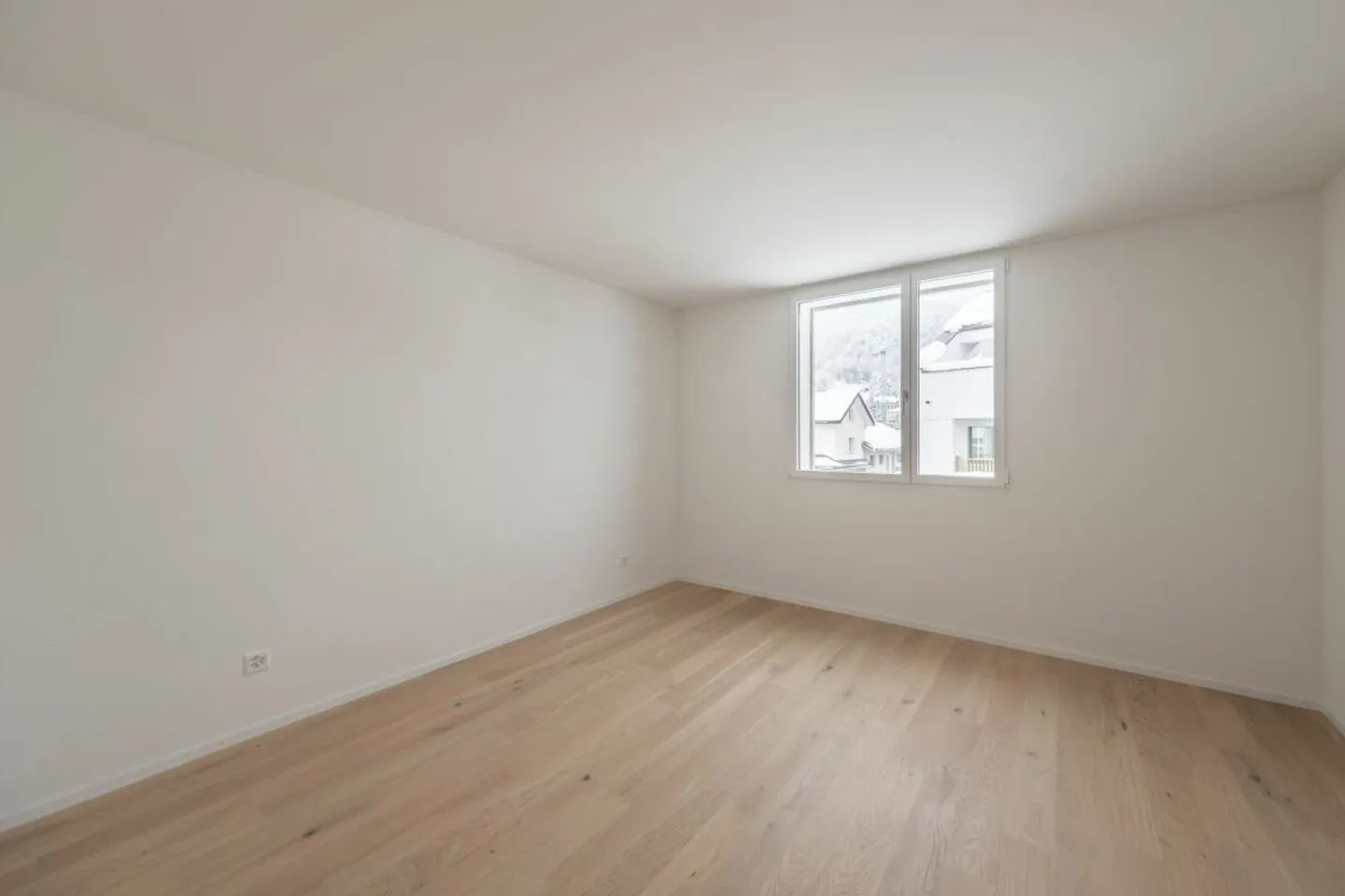 Luminoso appartamento familiare in un quartiere tranquillo - Foto 5 di 13