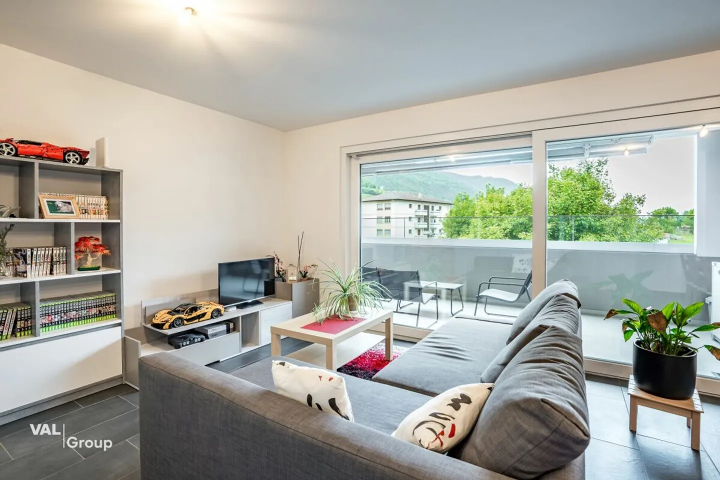 Charming apartment in a village where life is good - Photo 3 of 10