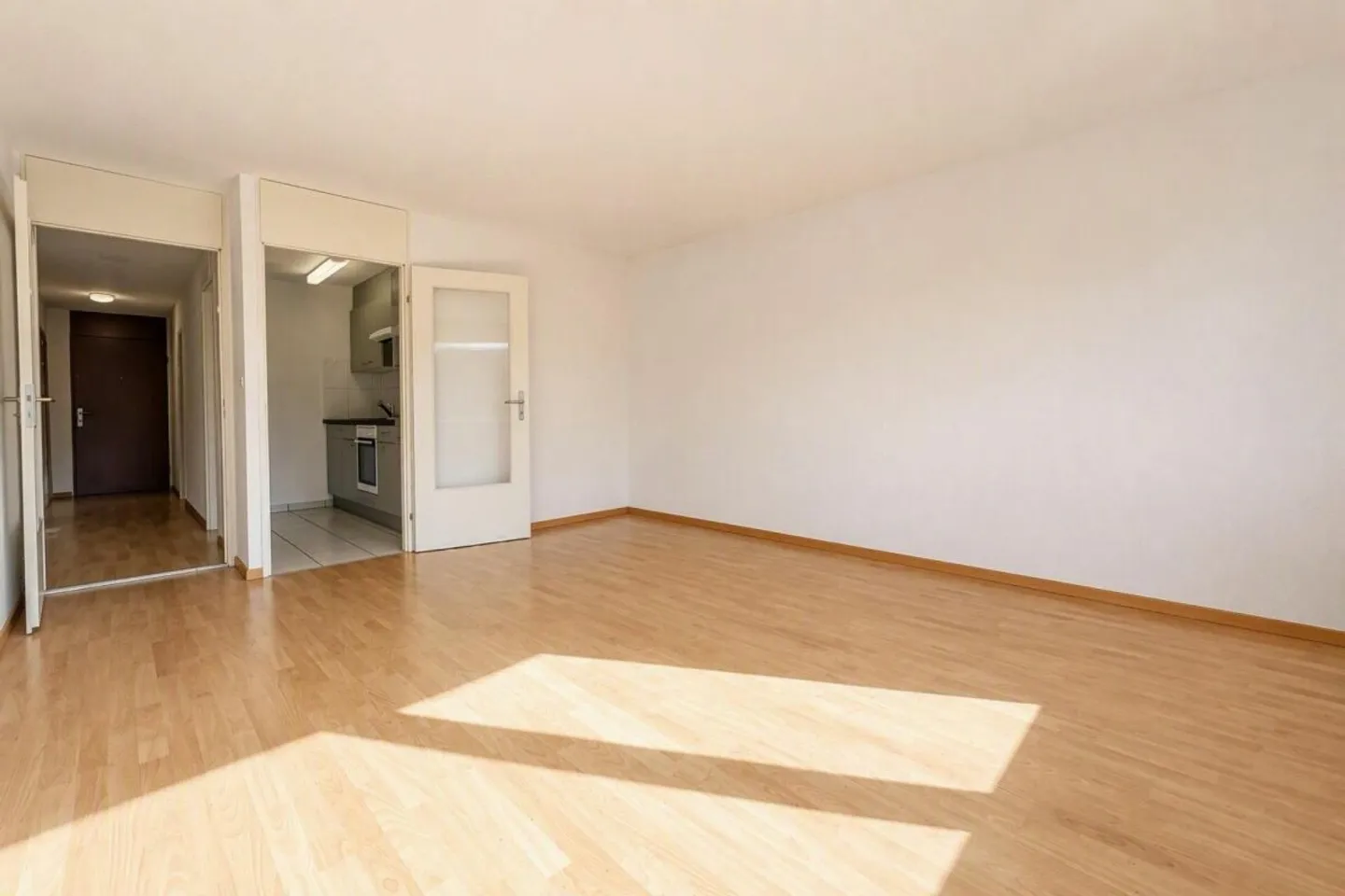 Appartamento 2.5 stanze con layout attraente copia - Foto 5 di 8