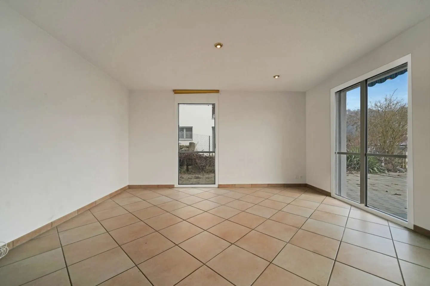 Incantevole casa unifamiliare con vista in posizione privilegiata - Foto 4 di 13