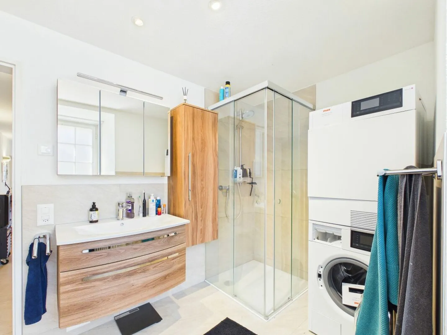 Geräumige Maisonette mit Balkonen - Foto 11 von 13