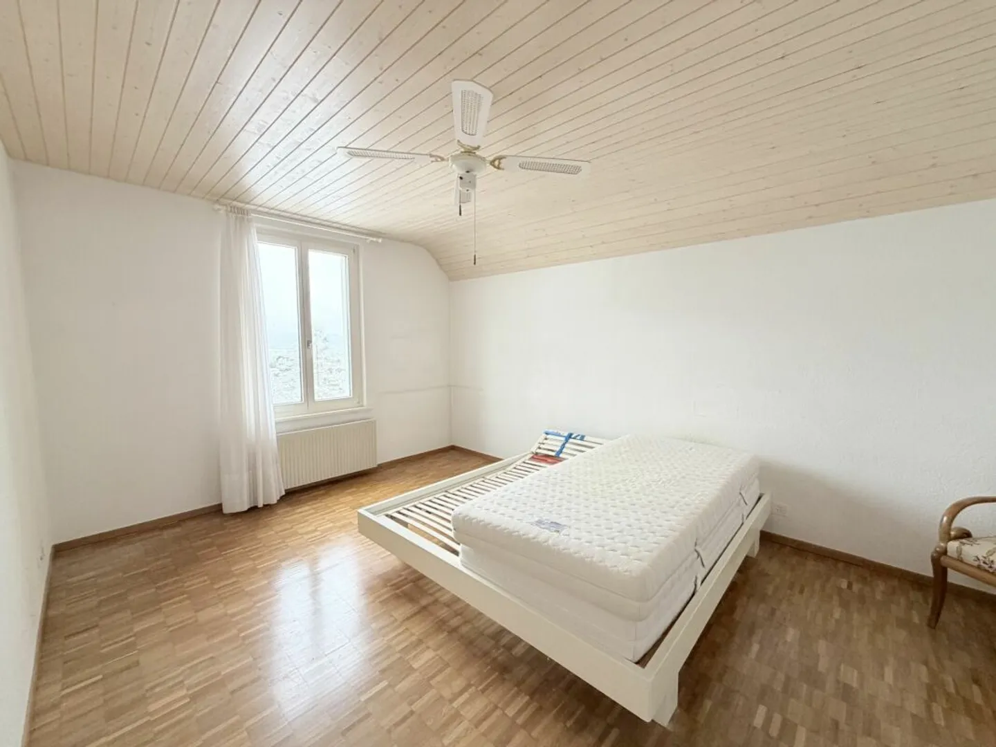 3-room duplex apartment with panoramic view over Grenchen - Photo 4 of 10