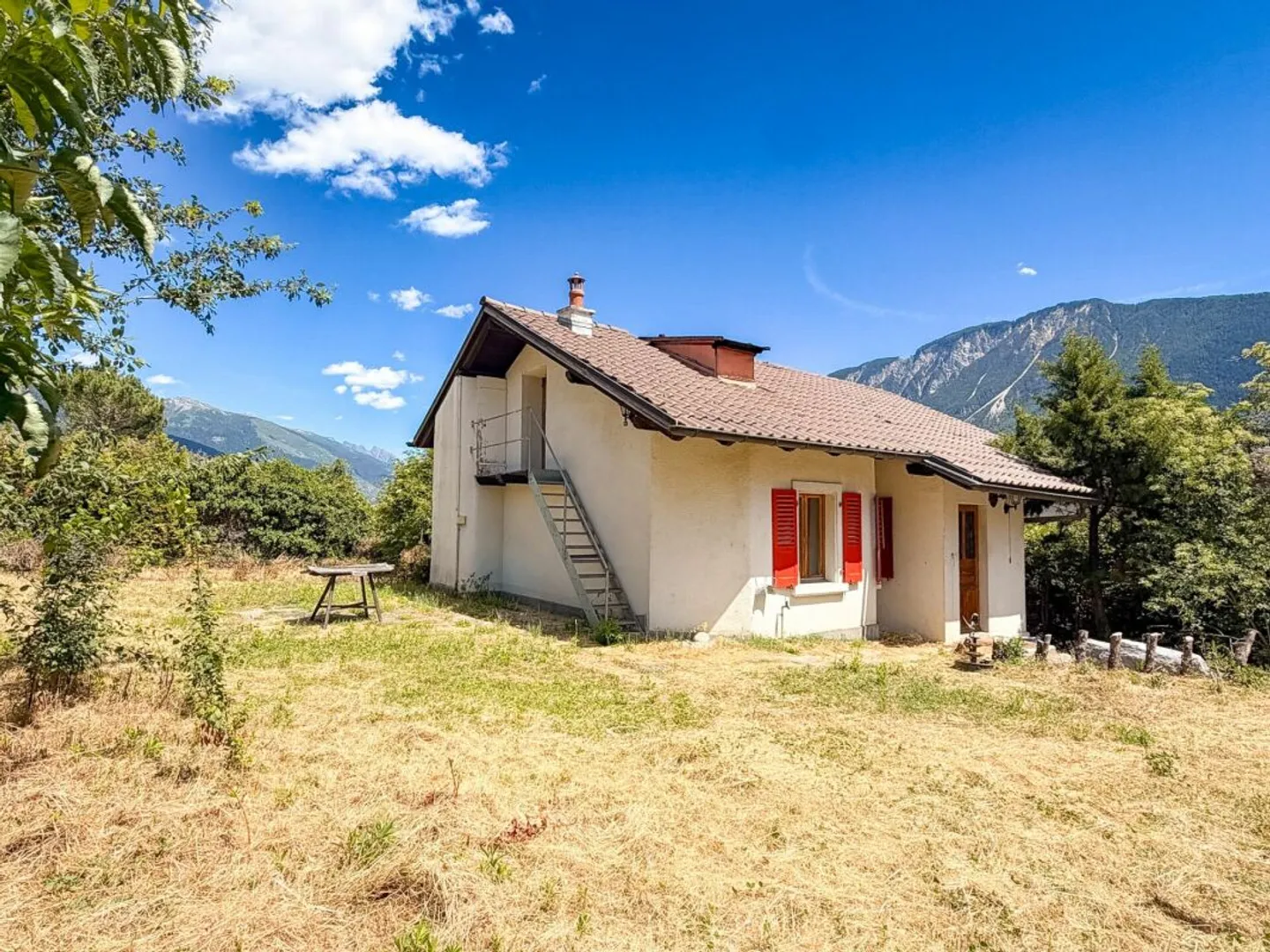 House to renovate in Veyras - Photo 3 of 13